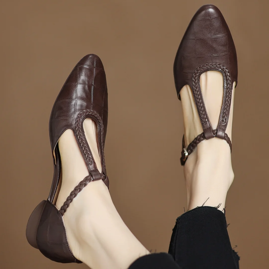 Montarello Women's Pointed Toe Mary Jane Flats
