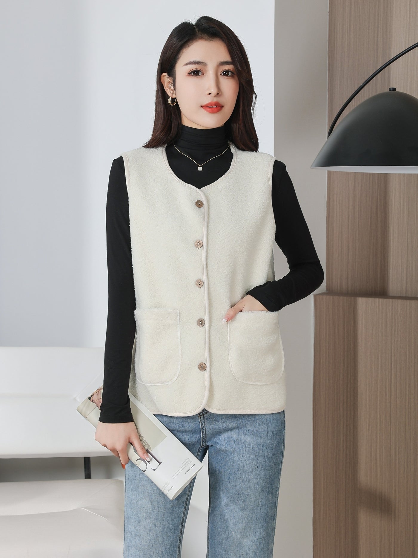 Montarello Women's Gilet Borg Teddy Button Front