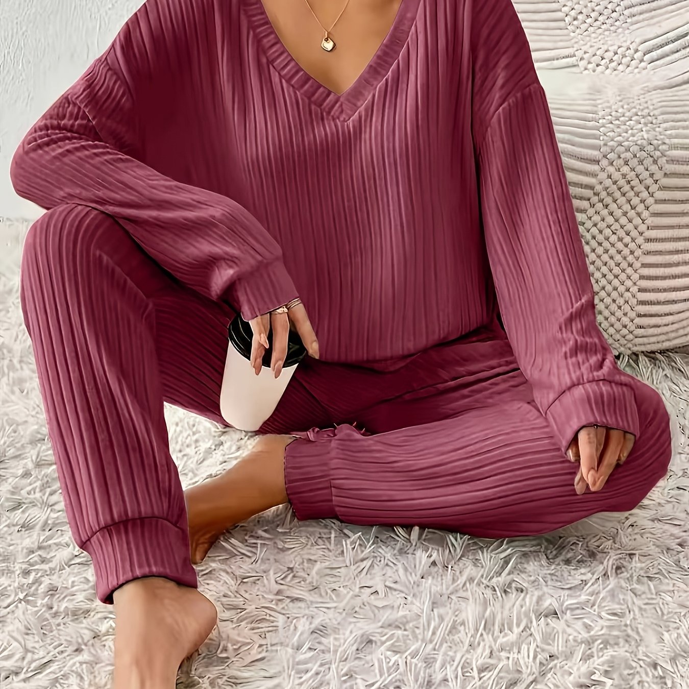 Montarello Women's Lounge Set Ribbed V-Neck Tapered