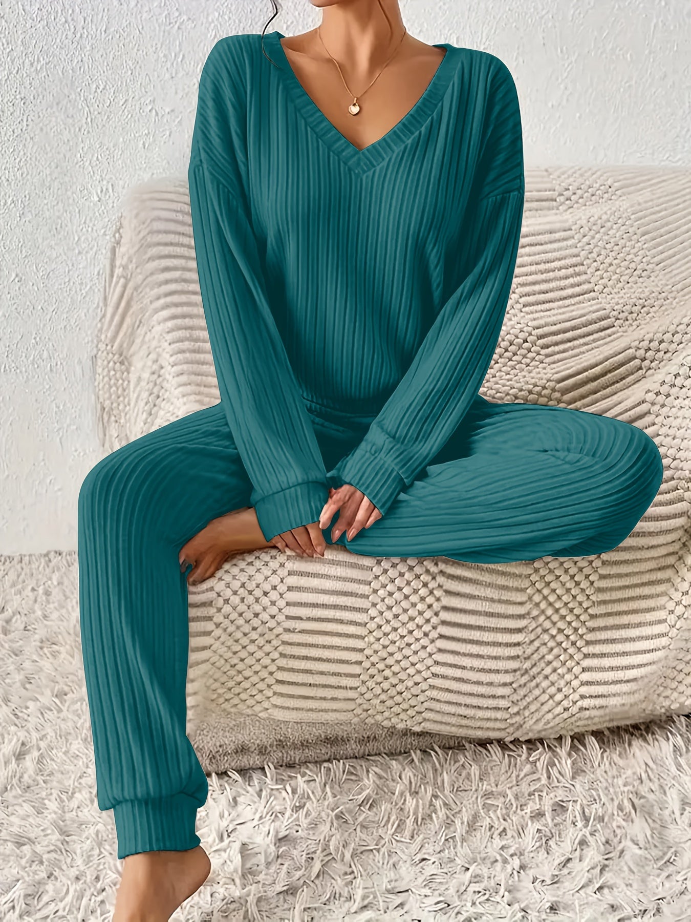 Montarello Women's Lounge Set Ribbed V-Neck Tapered