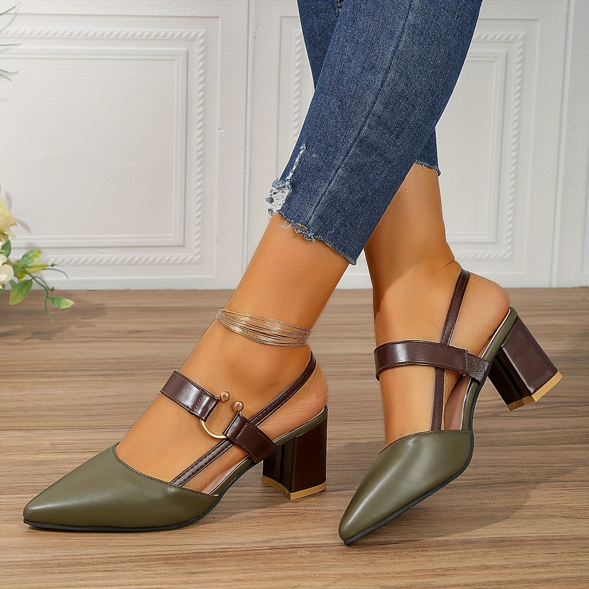 Montarello Women’s Pointed-Toe Block Heel Slingback Sandals