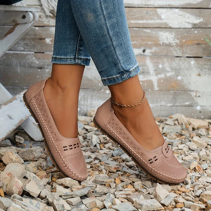 Montarello Women's Knit Slip-On Loafers Stitch Detail