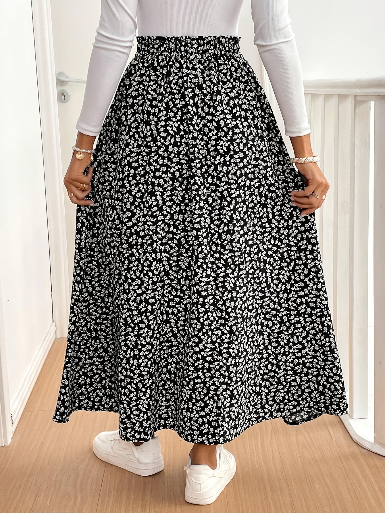 Montarello Ditsy Floral Maxi Skirt Women's