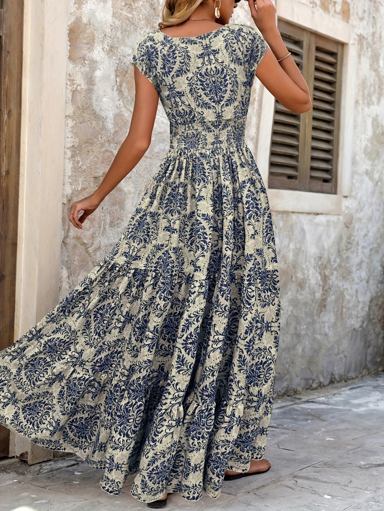 Montarello Paisley Print Women's Smocked Maxi Dress