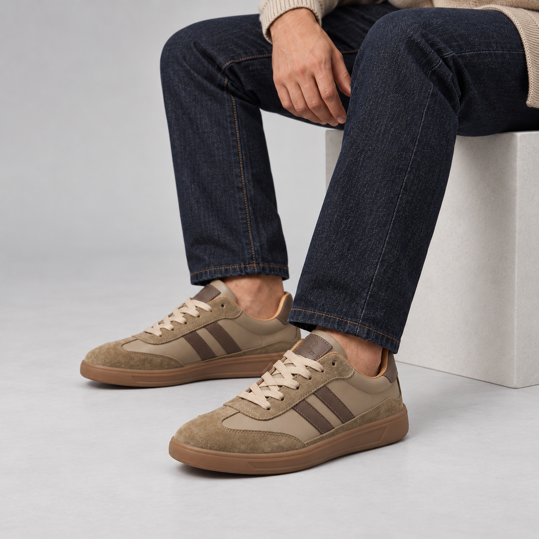 Montarello Men's Classic Retro Sneakers