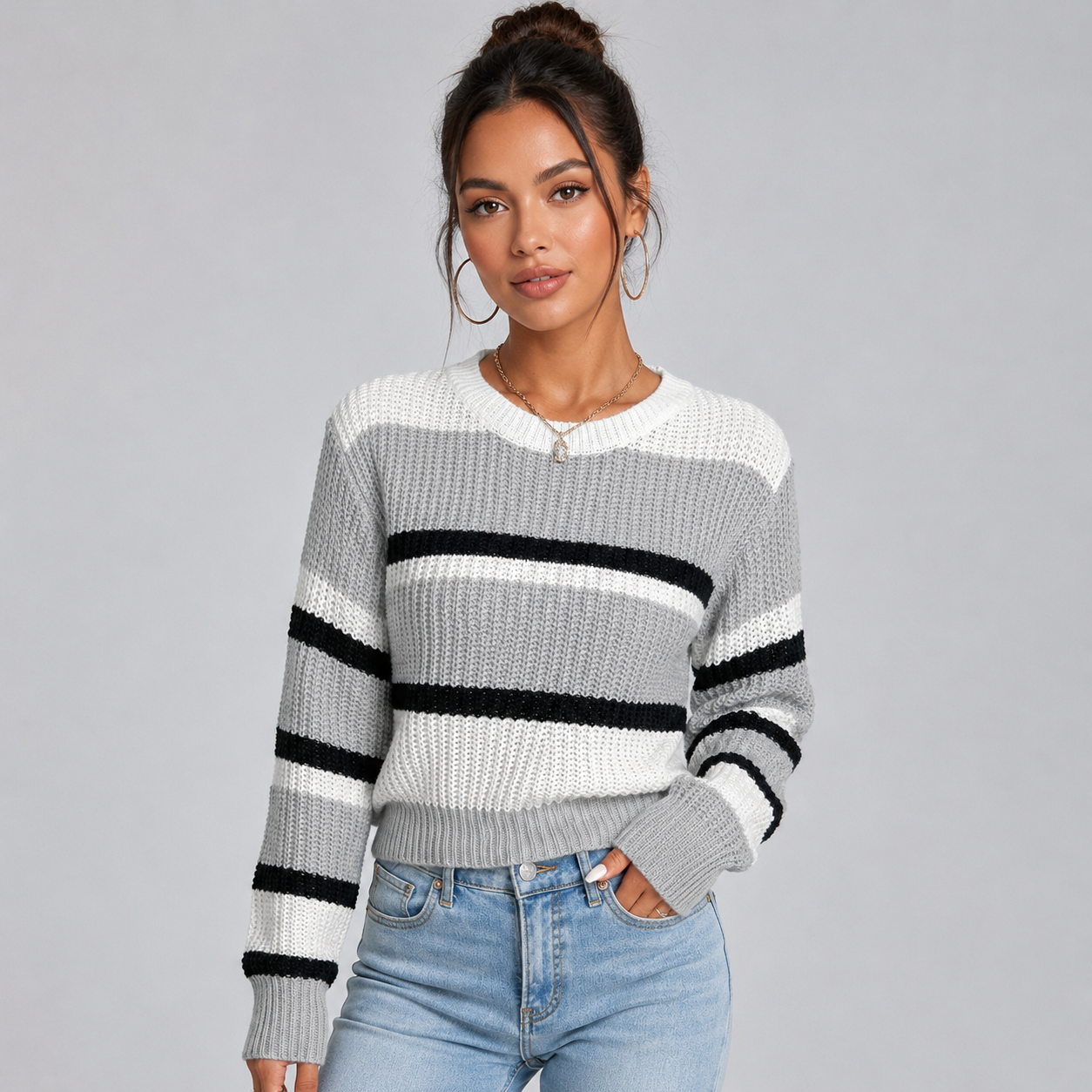 Montarello Women's Cropped Striped Jumper with Round Neck