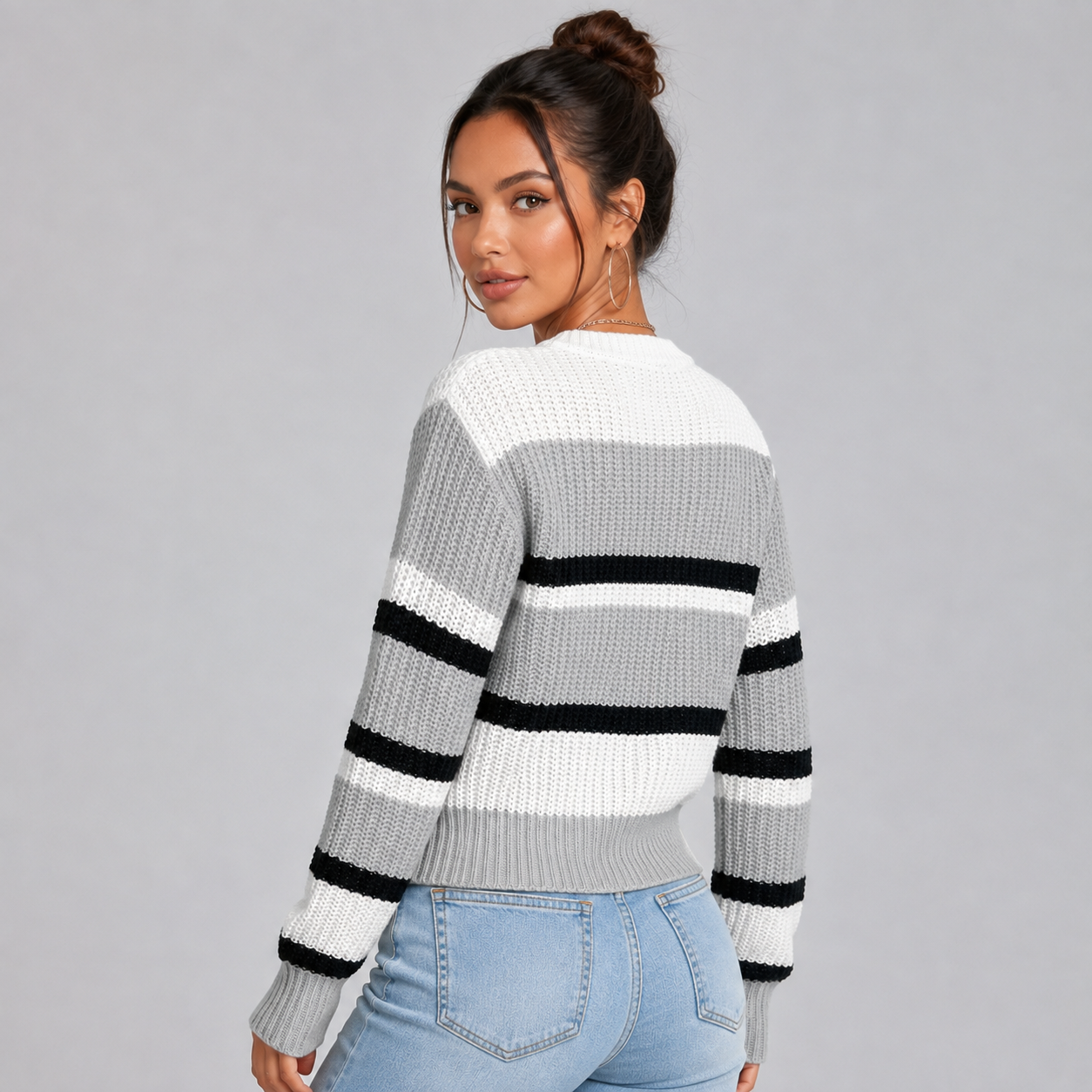 Montarello Women's Cropped Striped Jumper with Round Neck