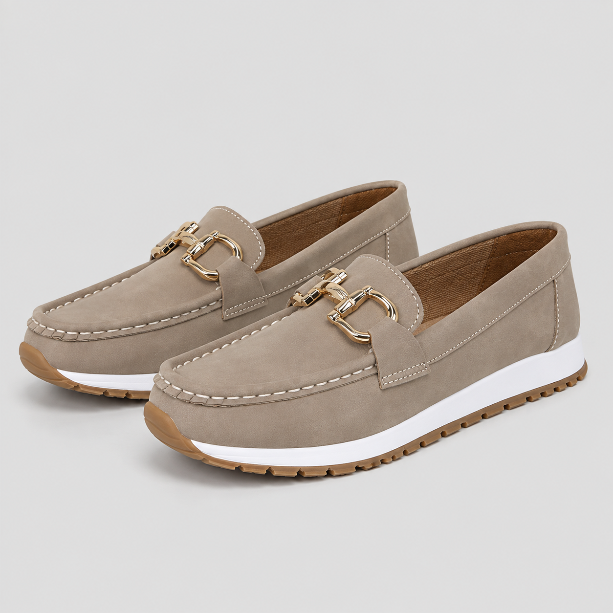 Montarello Women's Chain Detail Comfort Loafers