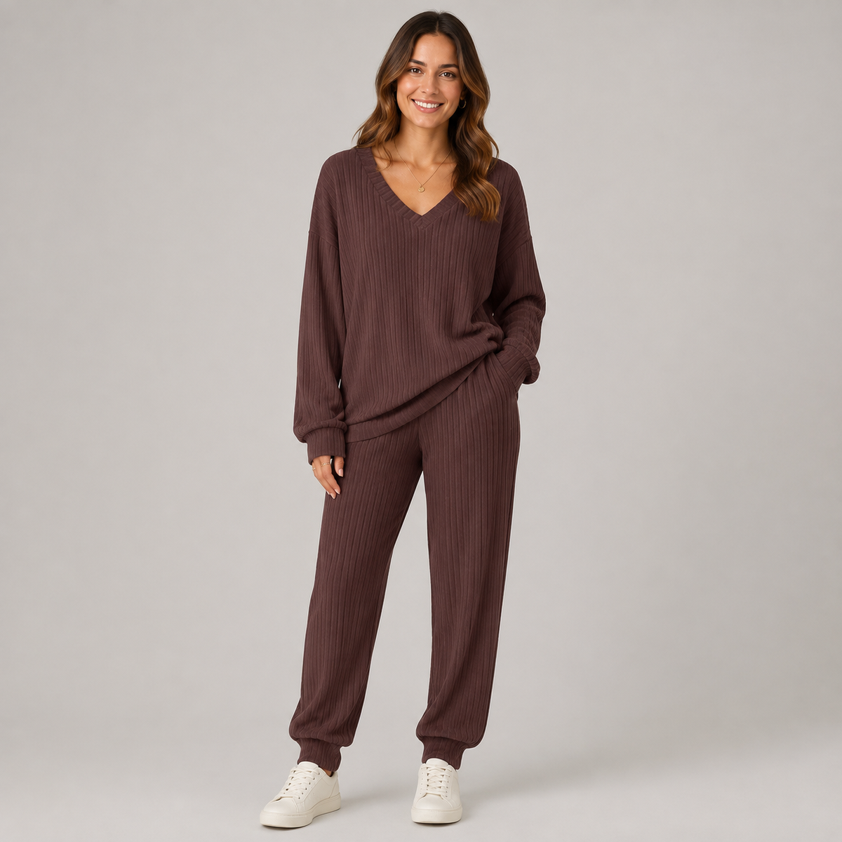 Montarello Women's Lounge Set Ribbed V-Neck Tapered