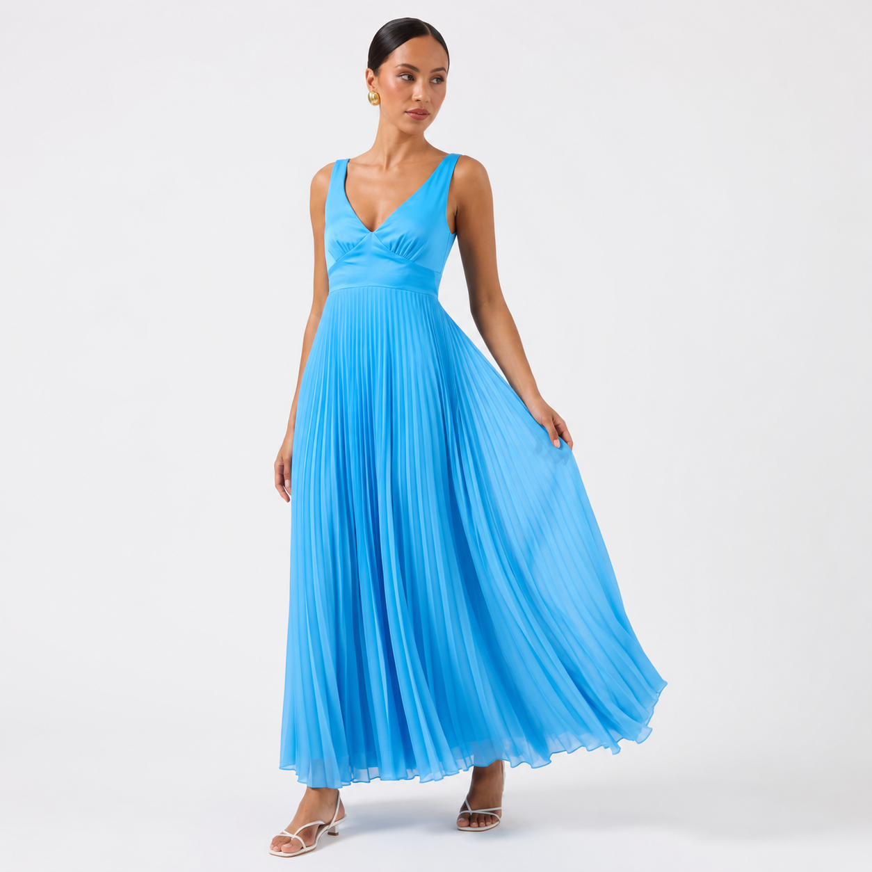Montarello Women's V-Neck Pleated Maxi Wedding Guest Dress