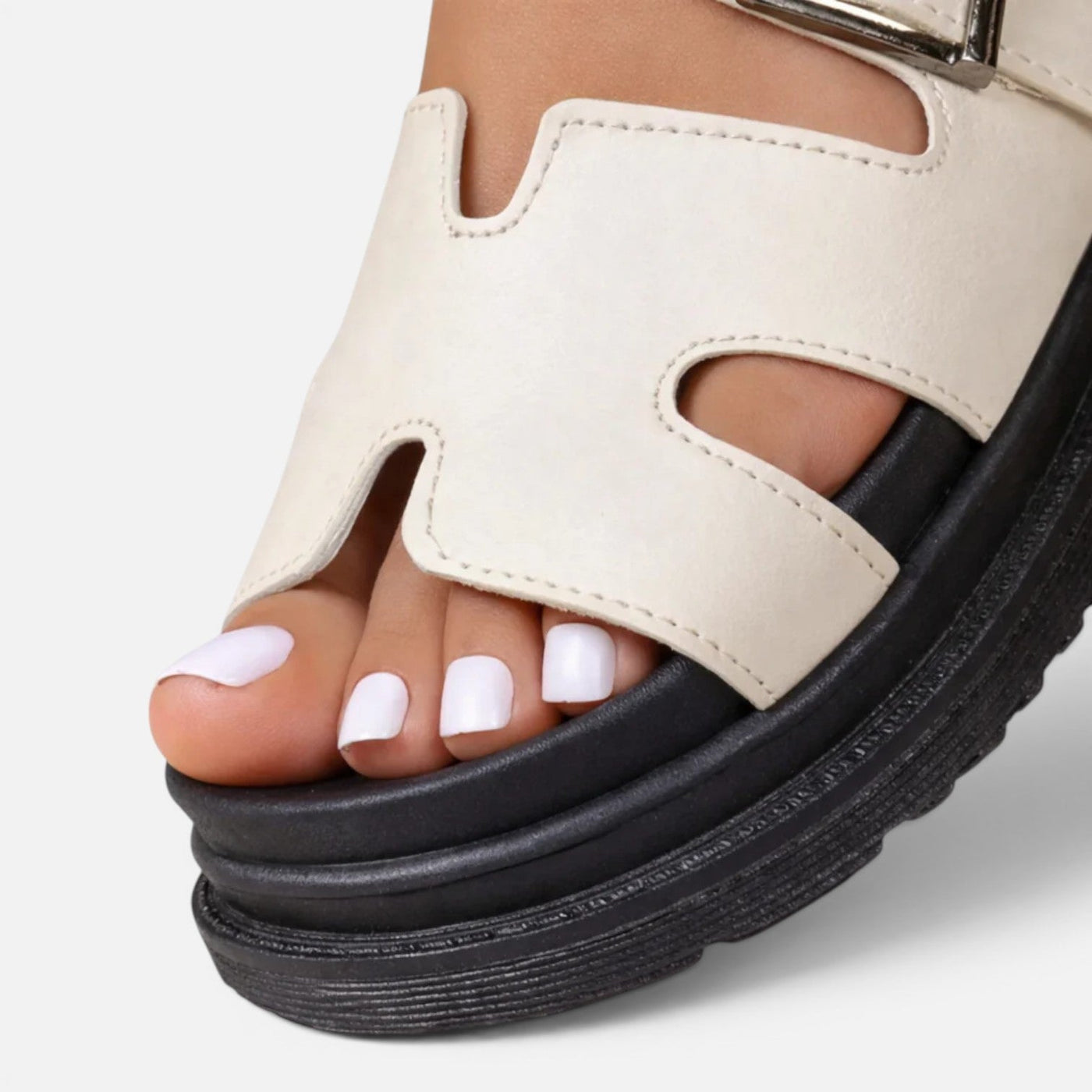 Montarello Women's Wide-Fit Buckle Open-Toe Cushioned Platform Sandals