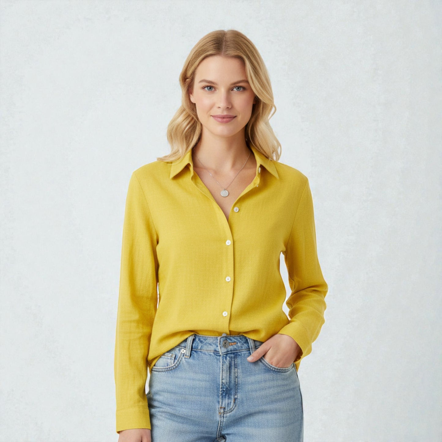 Montarello Women’s Softline Button Shirt