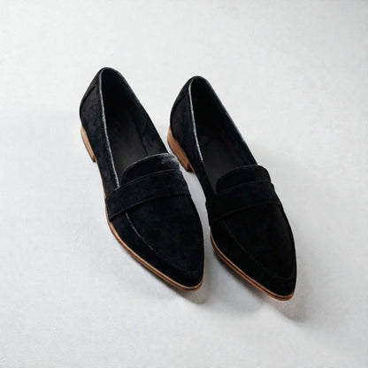 Montarello Women’s Retro Pointed-Toe Loafers