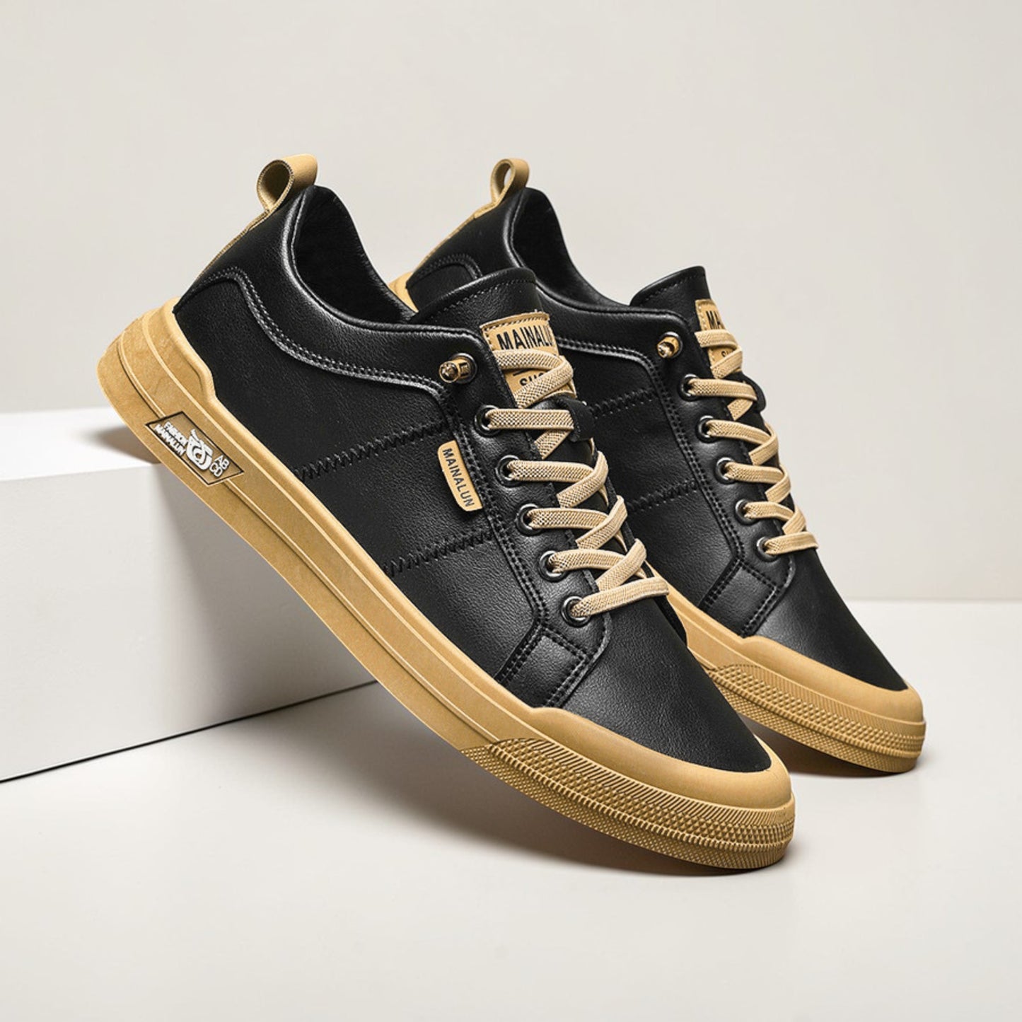 Klasyczne casualowe buty sportowe męskie Montarello