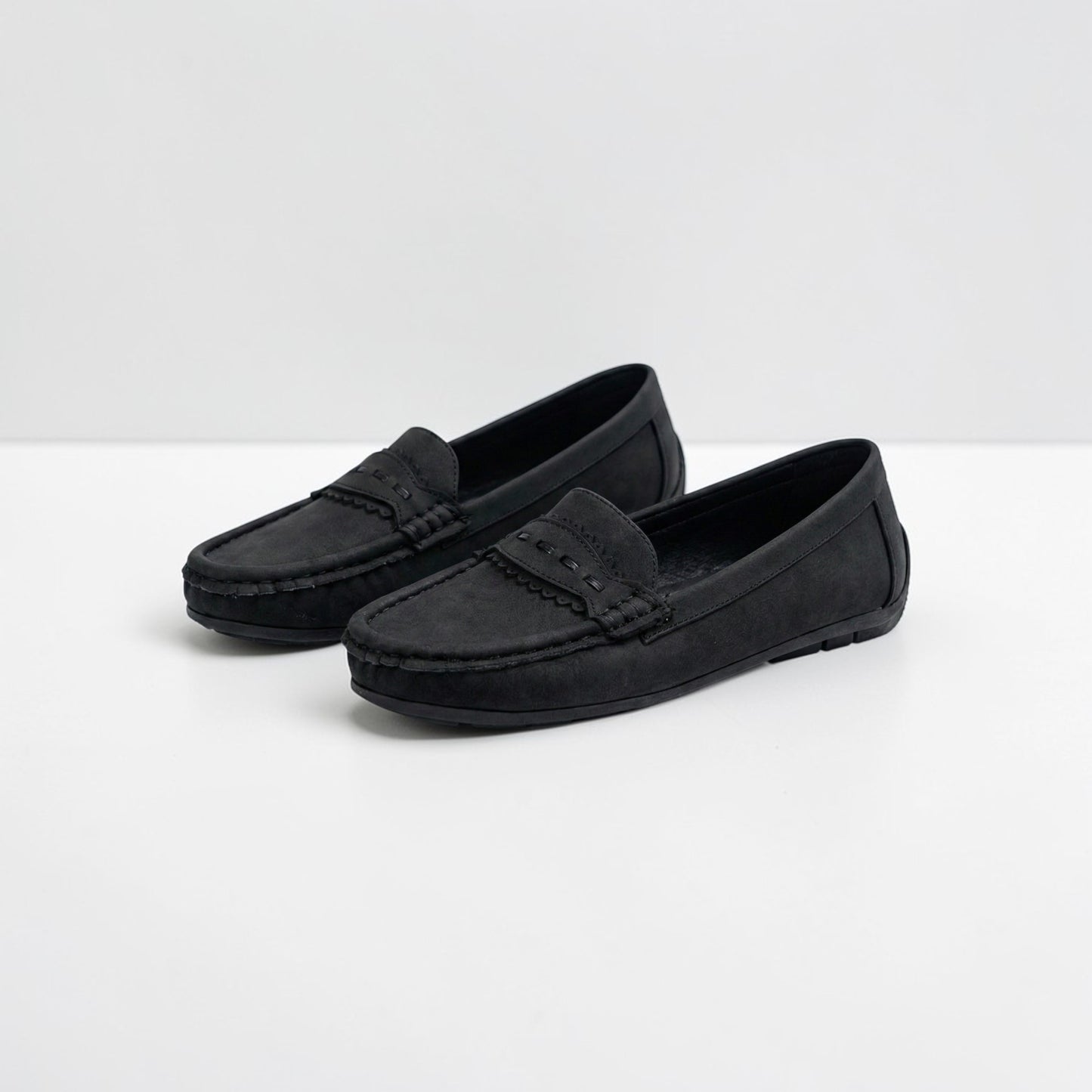 Montarello Women’s Floral Comfort Loafers