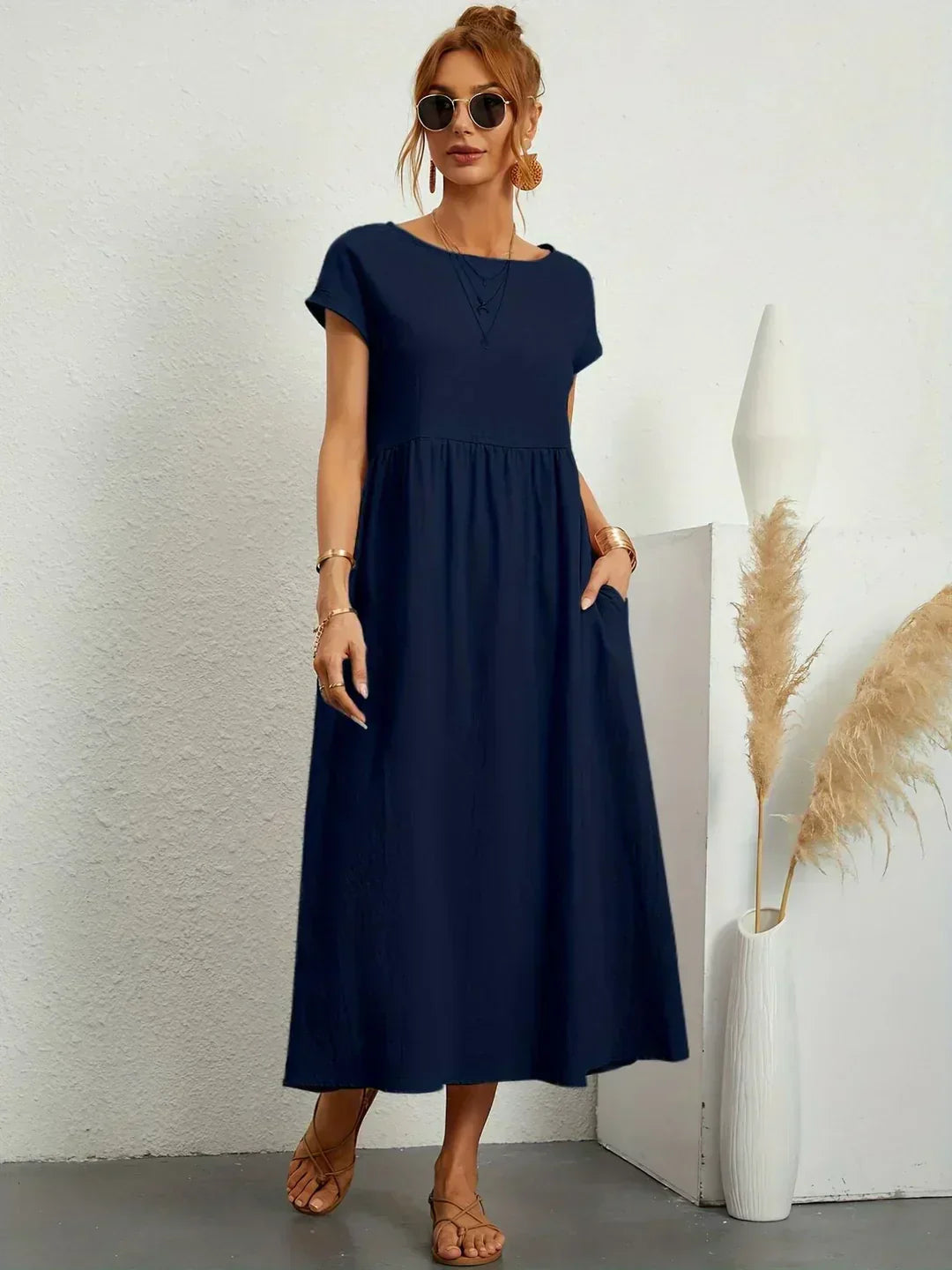Montarello Women's Short-Sleeve Round Neck Pocket Midi Summer Dress