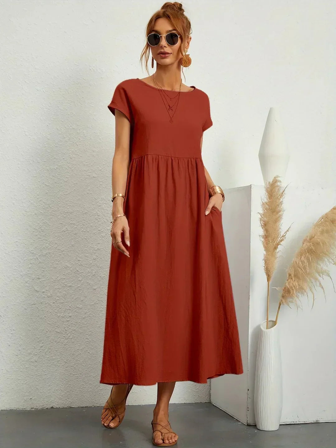 Montarello Women's Short-Sleeve Round Neck Pocket Midi Summer Dress