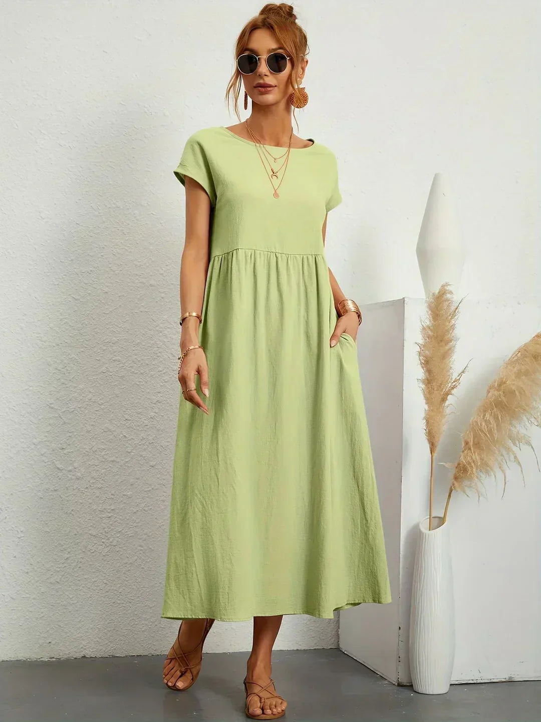 Montarello Women's Short-Sleeve Round Neck Pocket Midi Summer Dress