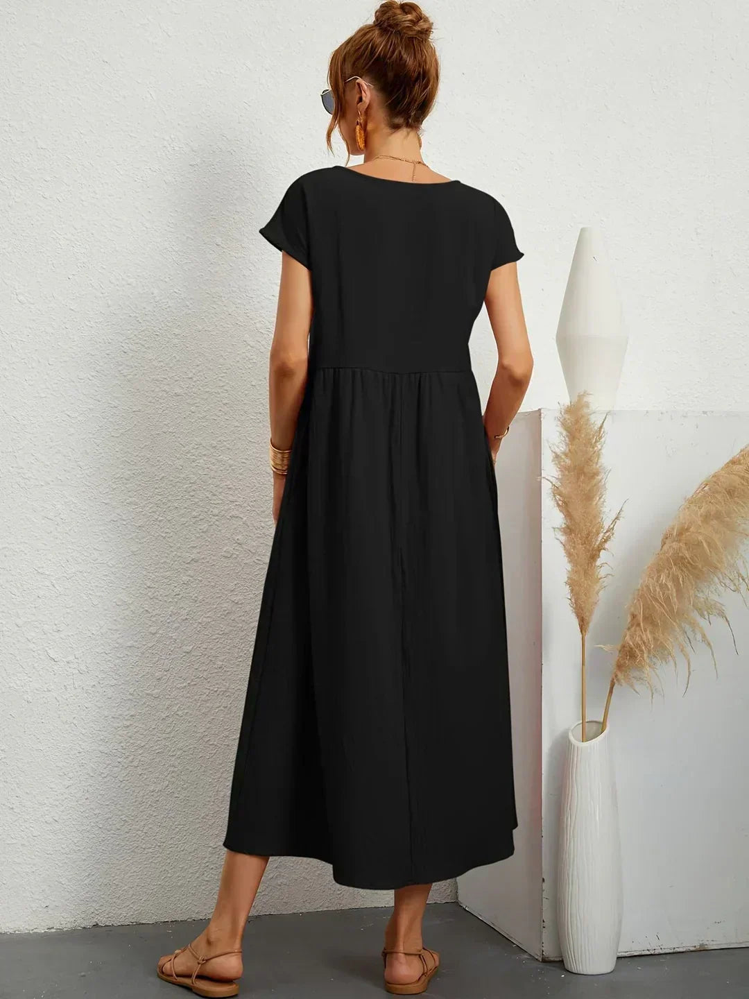 Montarello Women's Short-Sleeve Round Neck Pocket Midi Summer Dress