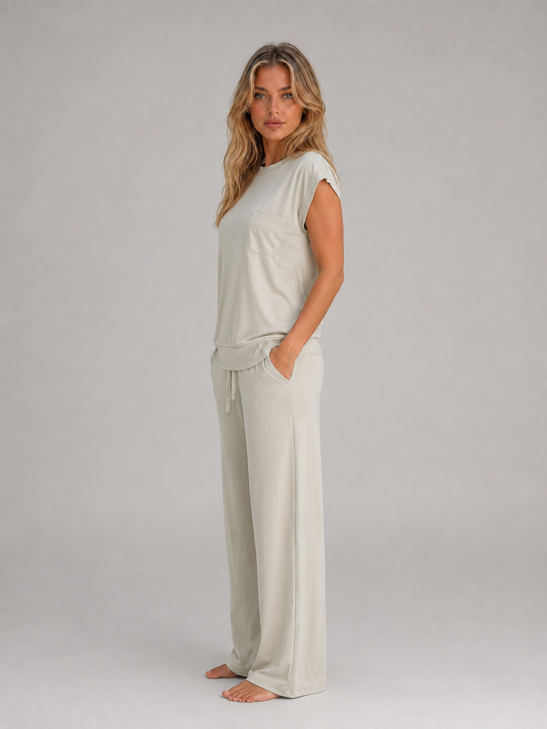 Montarello Women's Lounge Set Cap Sleeve Wide Leg Trousers