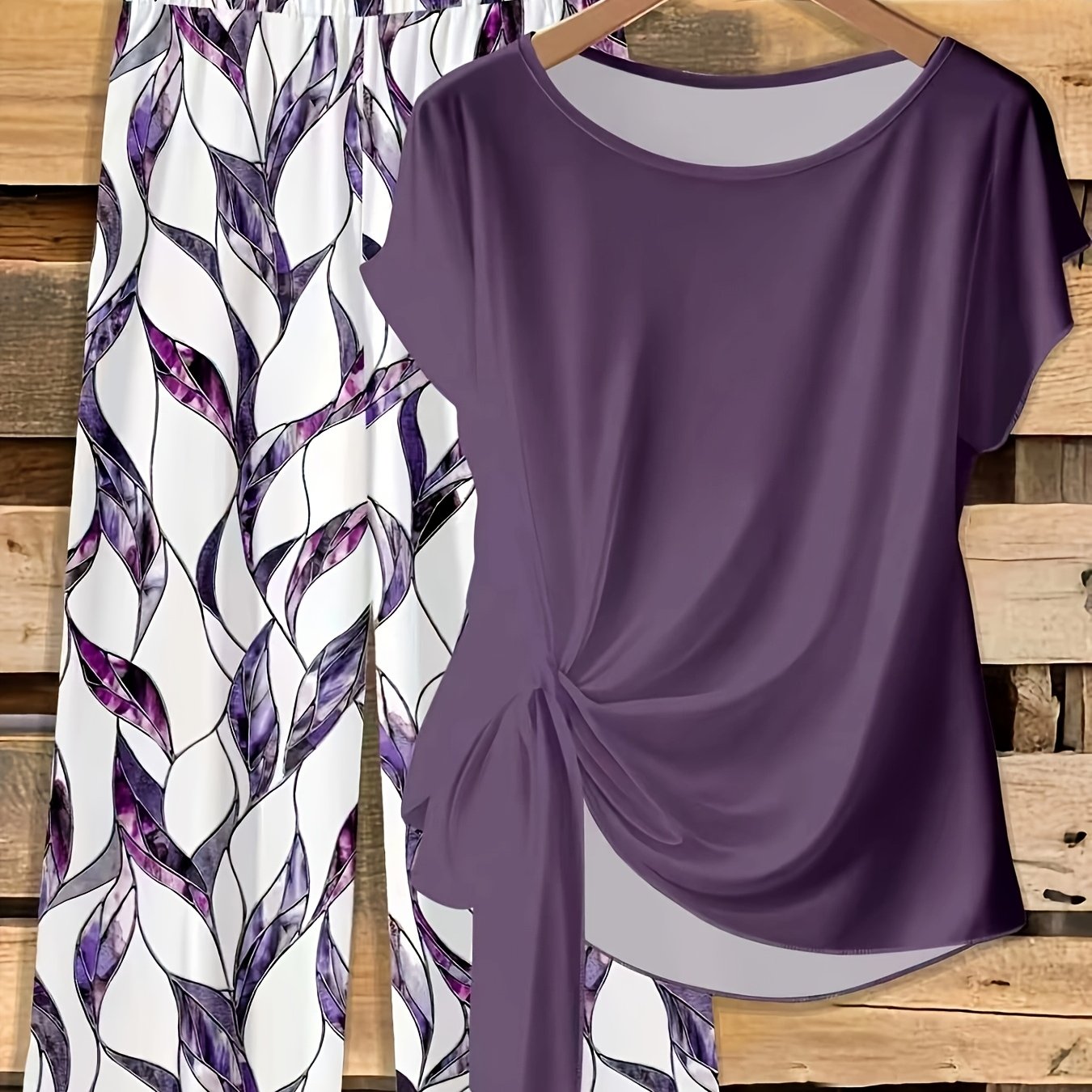 Montarello Leaf Print Women's 2-Piece Top & Trouser Set