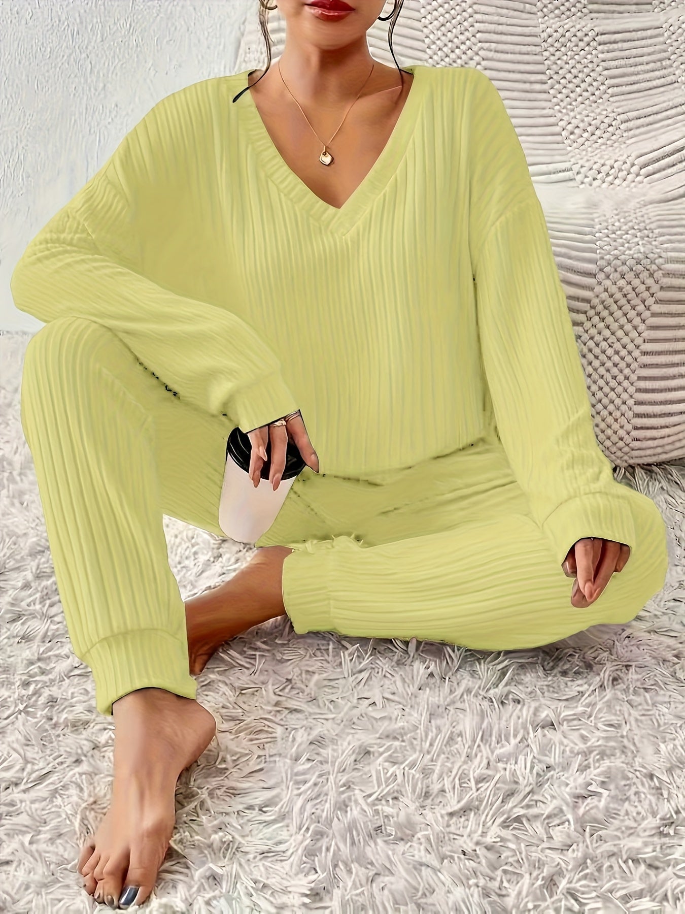 Montarello Women's Lounge Set Ribbed V-Neck Tapered