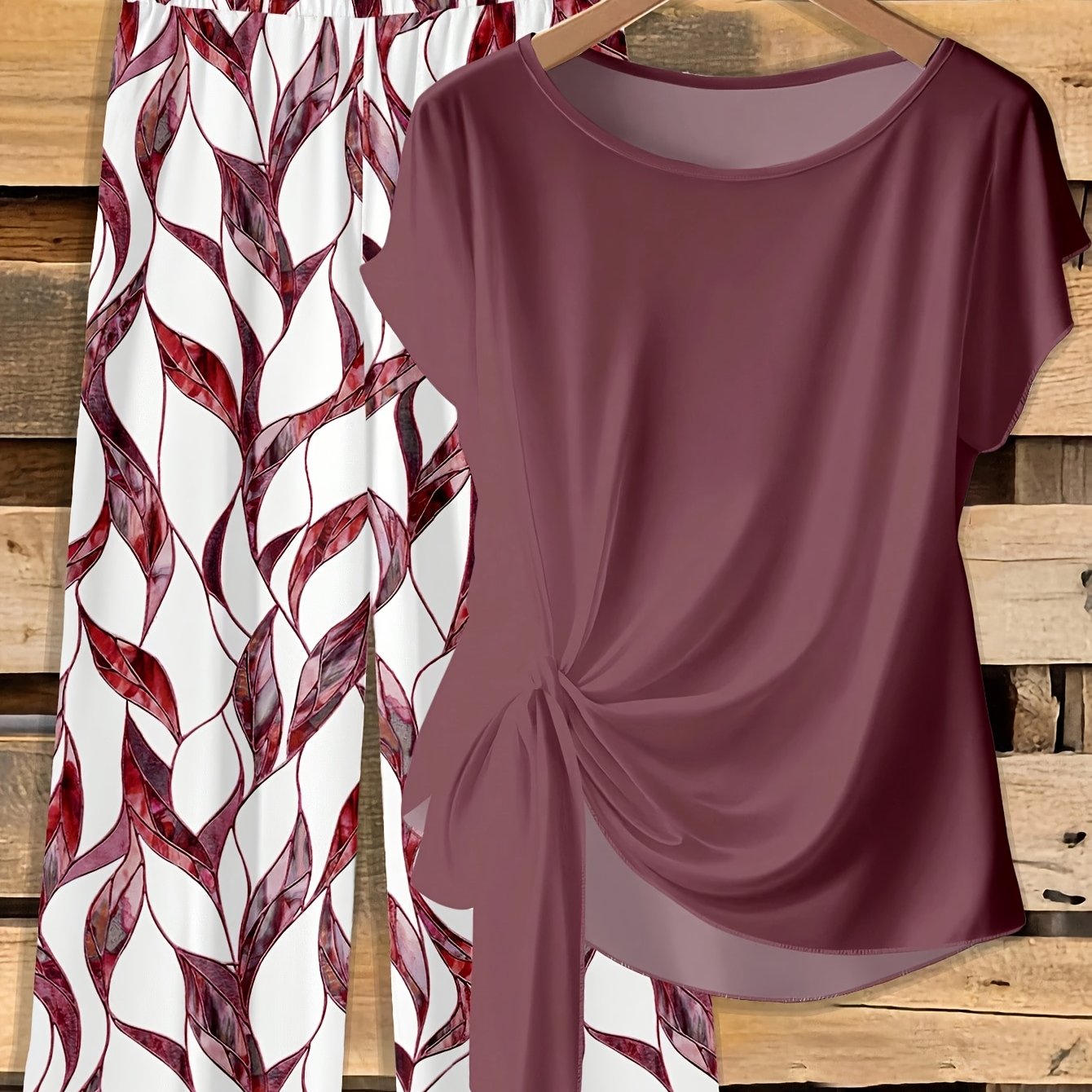 Montarello Leaf Print Women's 2-Piece Top & Trouser Set