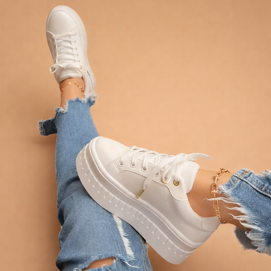 Montarello Platform Women's Lace-Up Sneakers