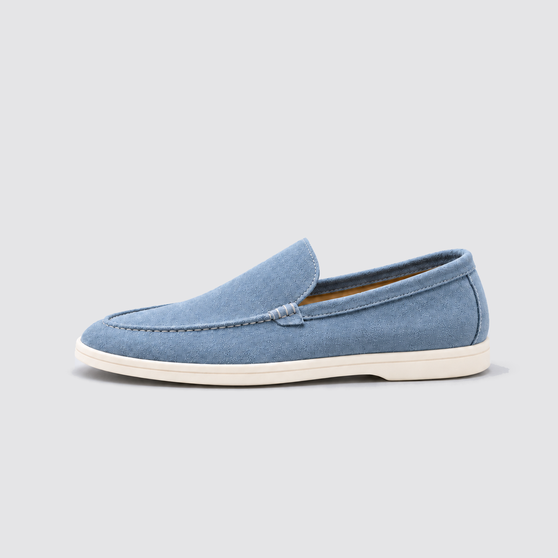Blue shoe, side view, background #e5e5e7